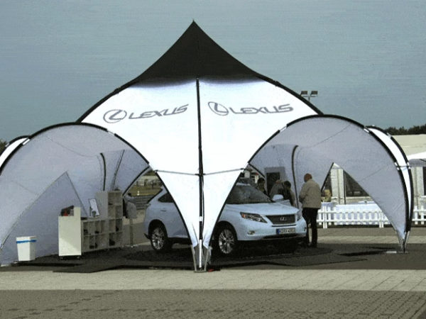 Automotive Pavillon für Fahrzeugpräsentation mit Vollflächendruck, Swiss Display Automotive Pavillon für Fahrzeugpräsentation mit Vollflächendruck, Swiss Display