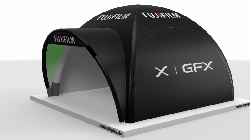 Fujifilm Airdome 6x6 aufblasbarer Pavillon mit X GFX Promotion bedruckt. Mit Eingangs-Banner.
